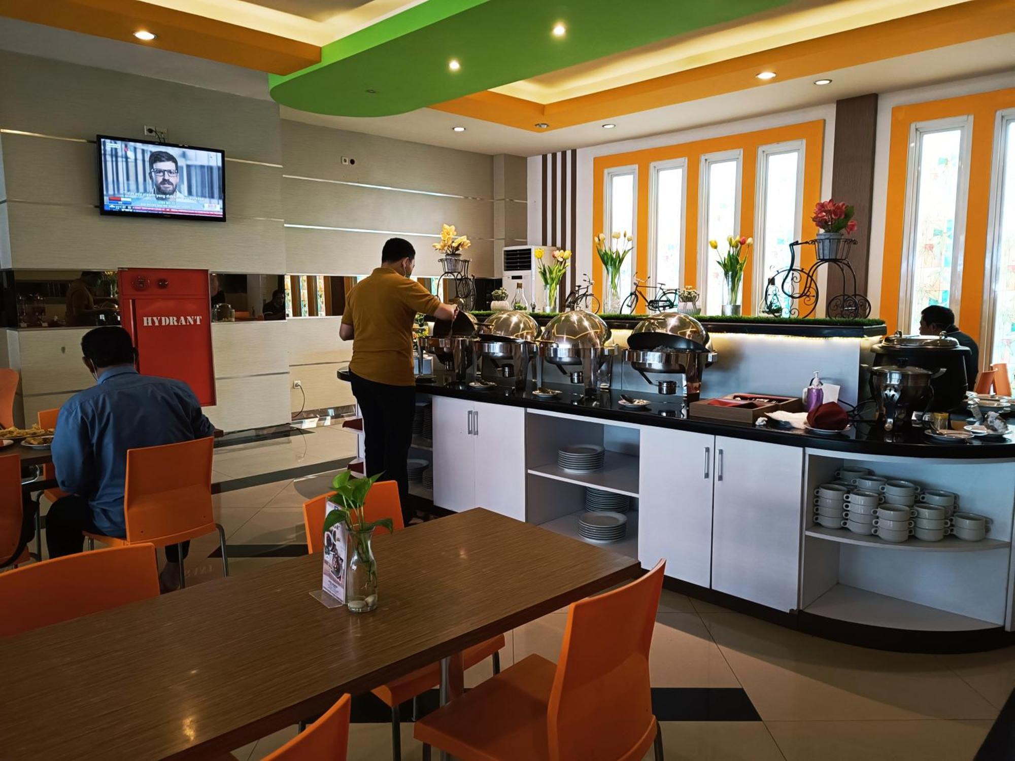 Halogen Hotel Airport Surabaya Sidoarjo Esterno foto