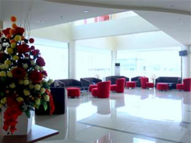 Halogen Hotel Airport Surabaya Sidoarjo Esterno foto